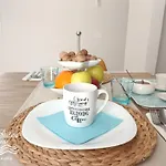 Sisters'house