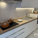 Sisters'house شقة
