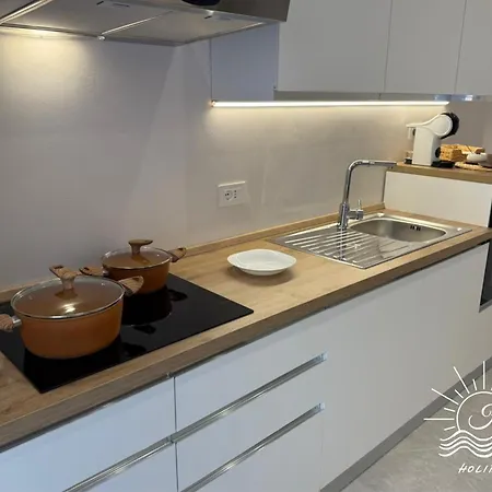 Sisters'house Lejlighed